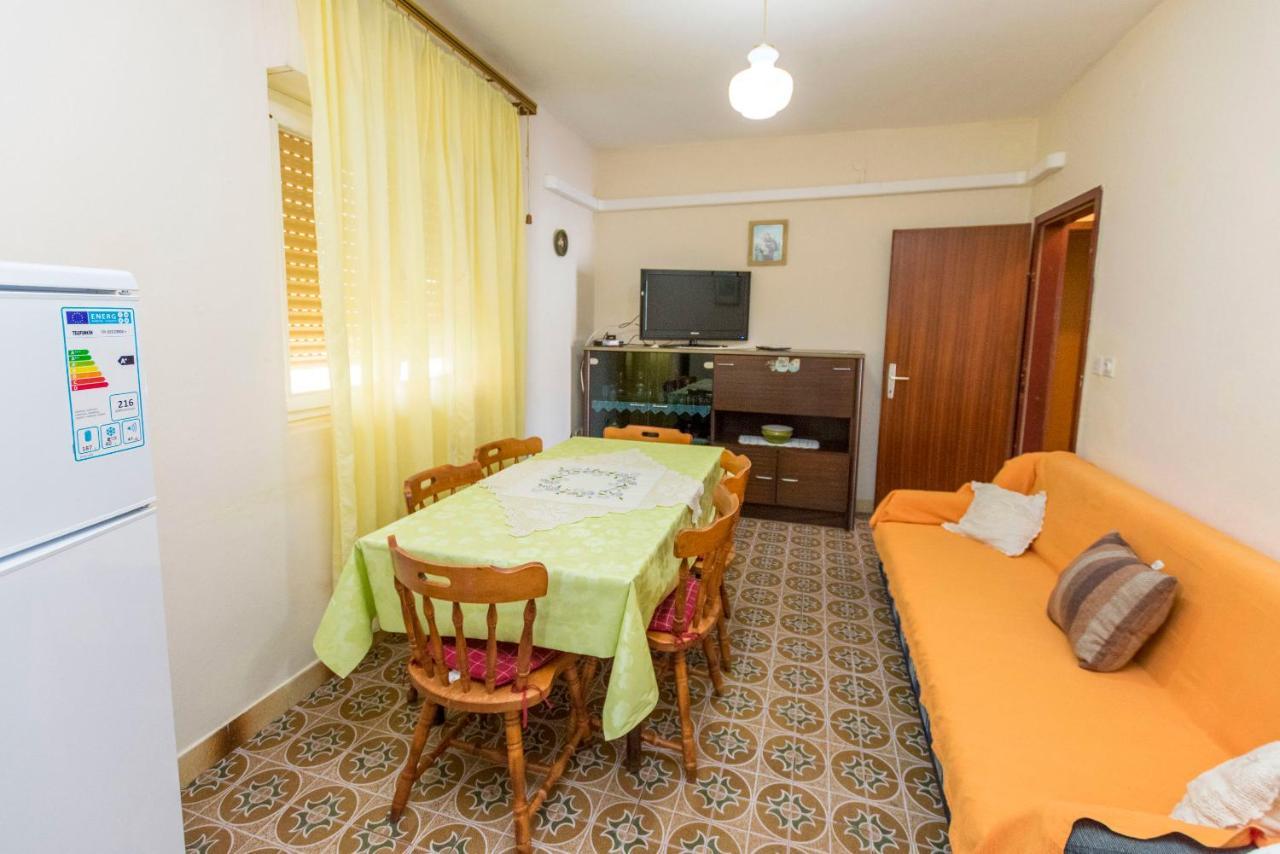 Apartment Lele Primošten Exterior foto
